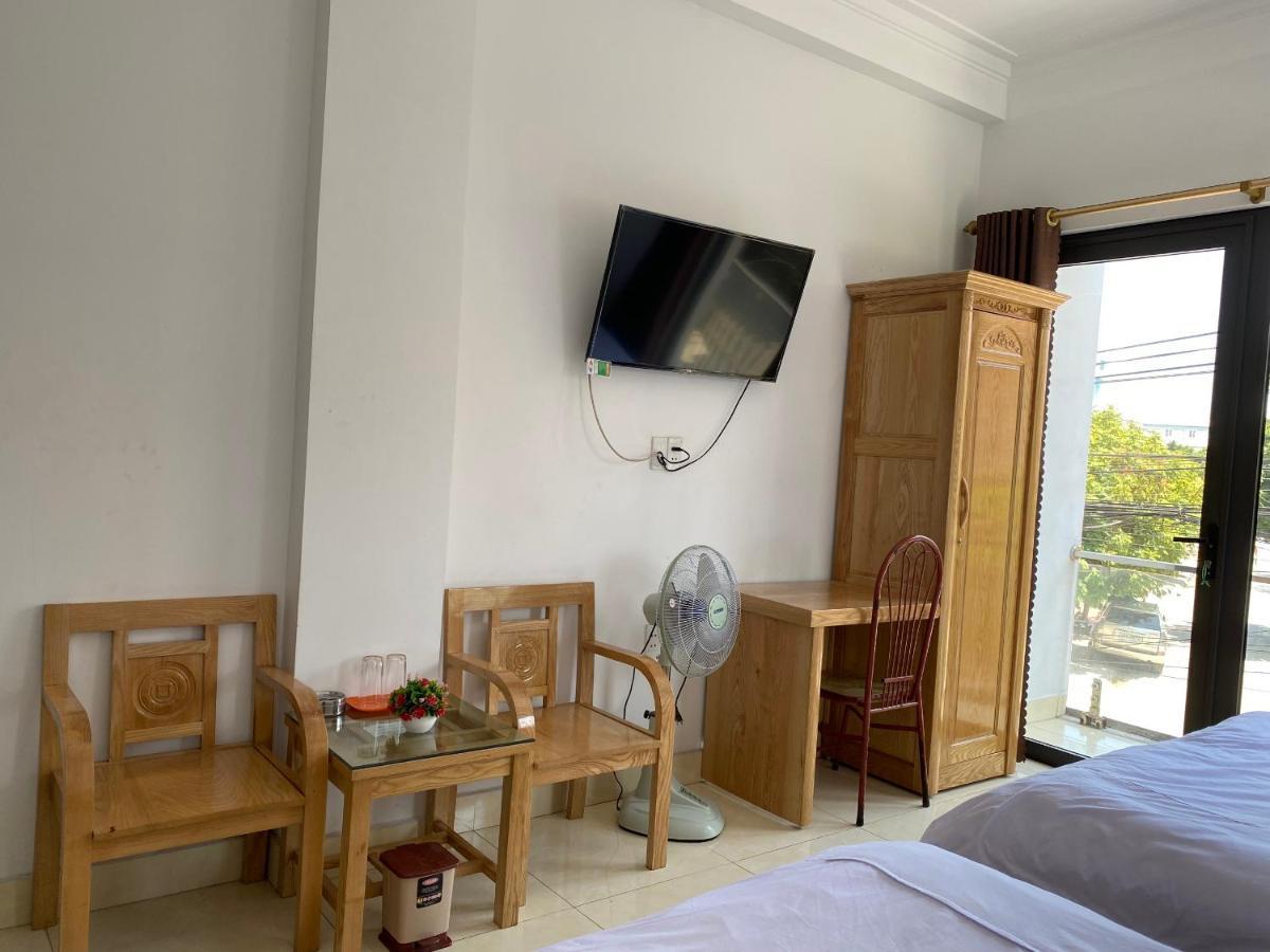 Nha Nghi Manh Binh Bed & Breakfast Hai Phong Exterior photo